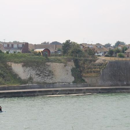 Spring Tide Cliff Top Glamping Pod With Direct Sea Views Birchington-on-Sea Buitenkant foto